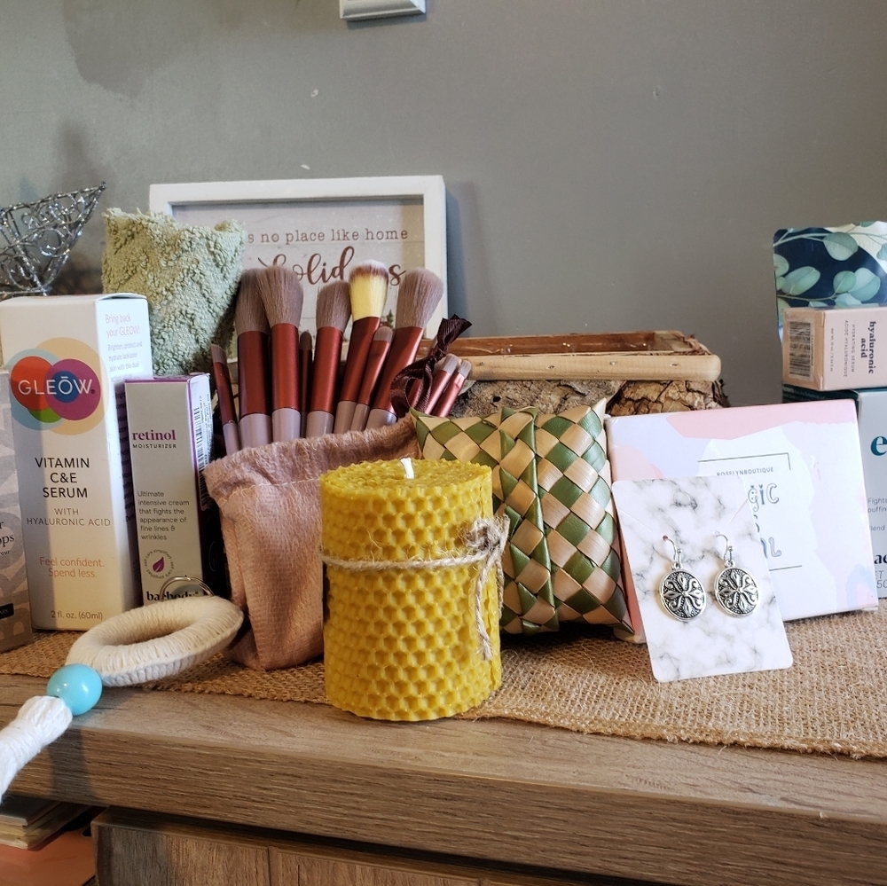 Gift For Woman Beauty and Bath Products